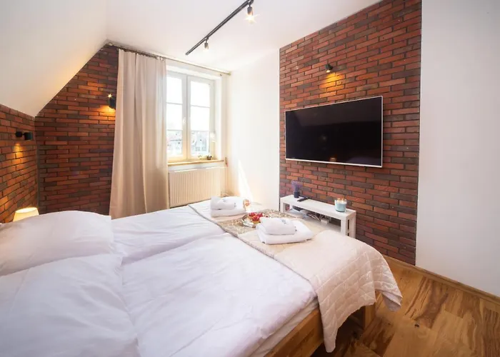 Maya's Flats 72 - Unique Attic In The Old Of * Danzica